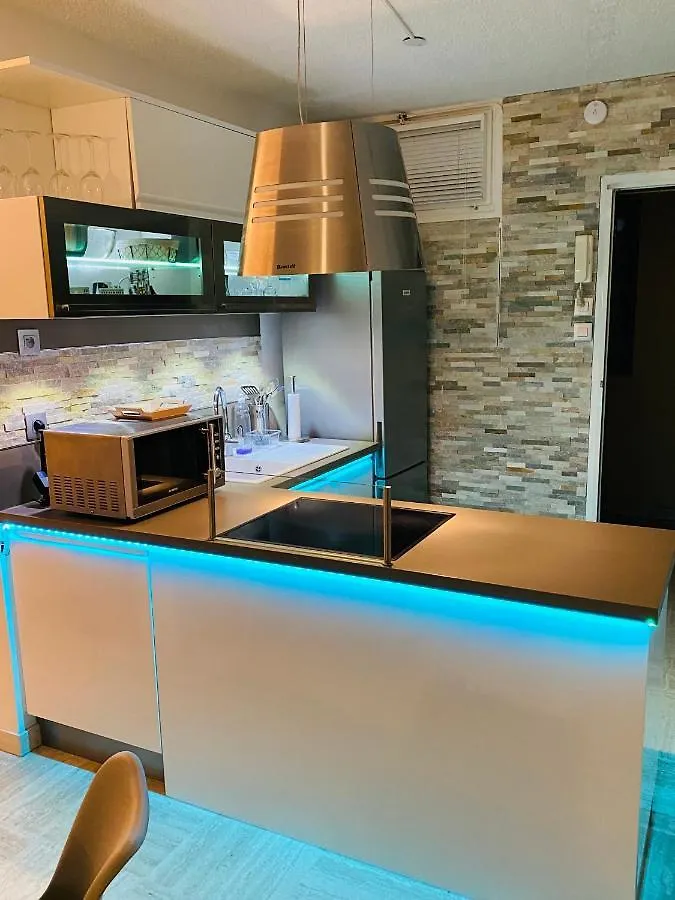 Appartement côte d’Azur Plage - piscine - tennis Villeneuve-Loubet 0*,