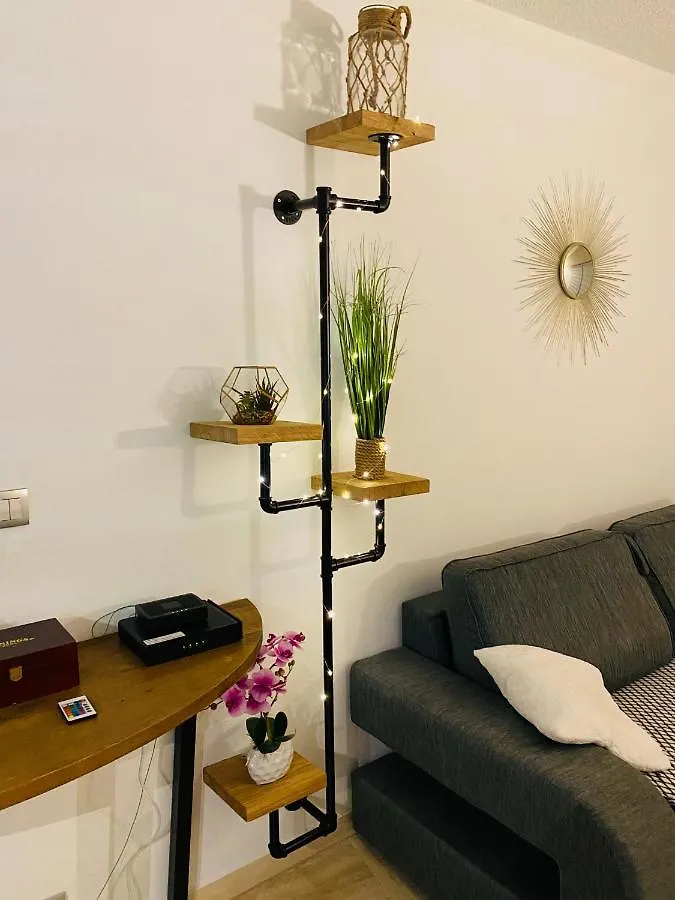 Appartement côte d’Azur Plage - piscine - tennis Villeneuve-Loubet 0*,  France