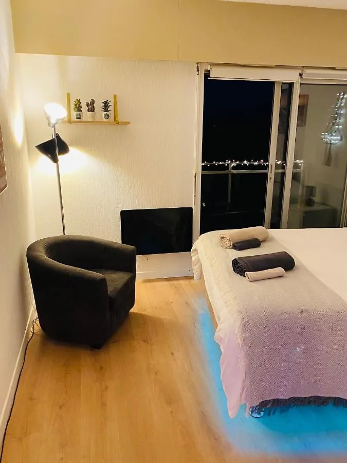 Appartement côte d’Azur Plage - piscine - tennis Villeneuve-Loubet France